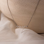 Mrs. Necklace