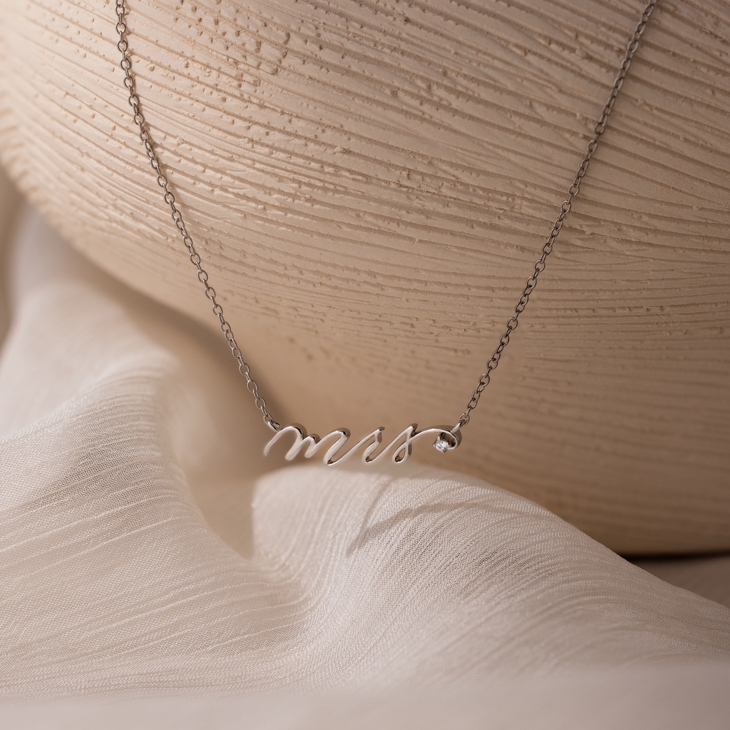 Mrs. Necklace