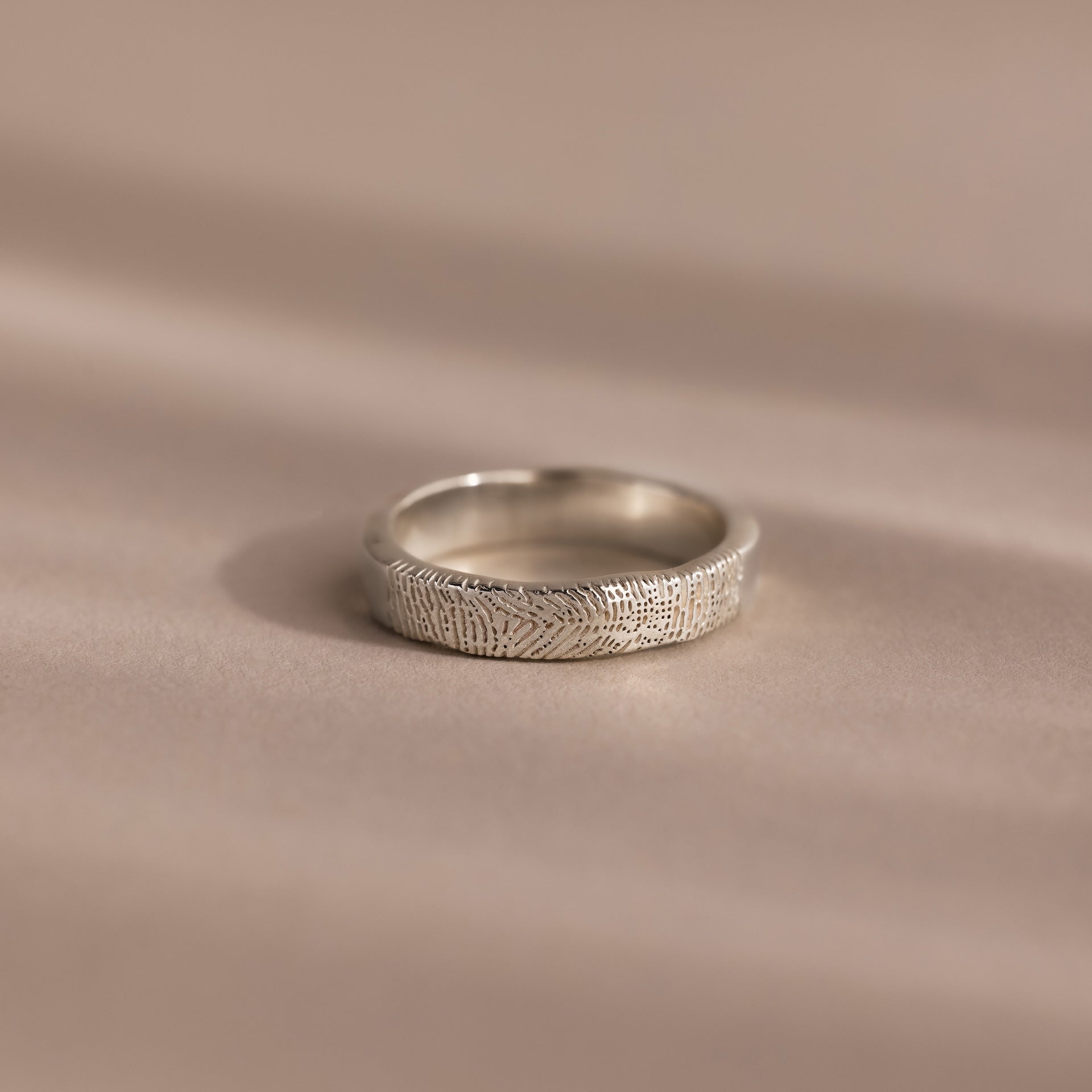 Organic Fingerprint Band