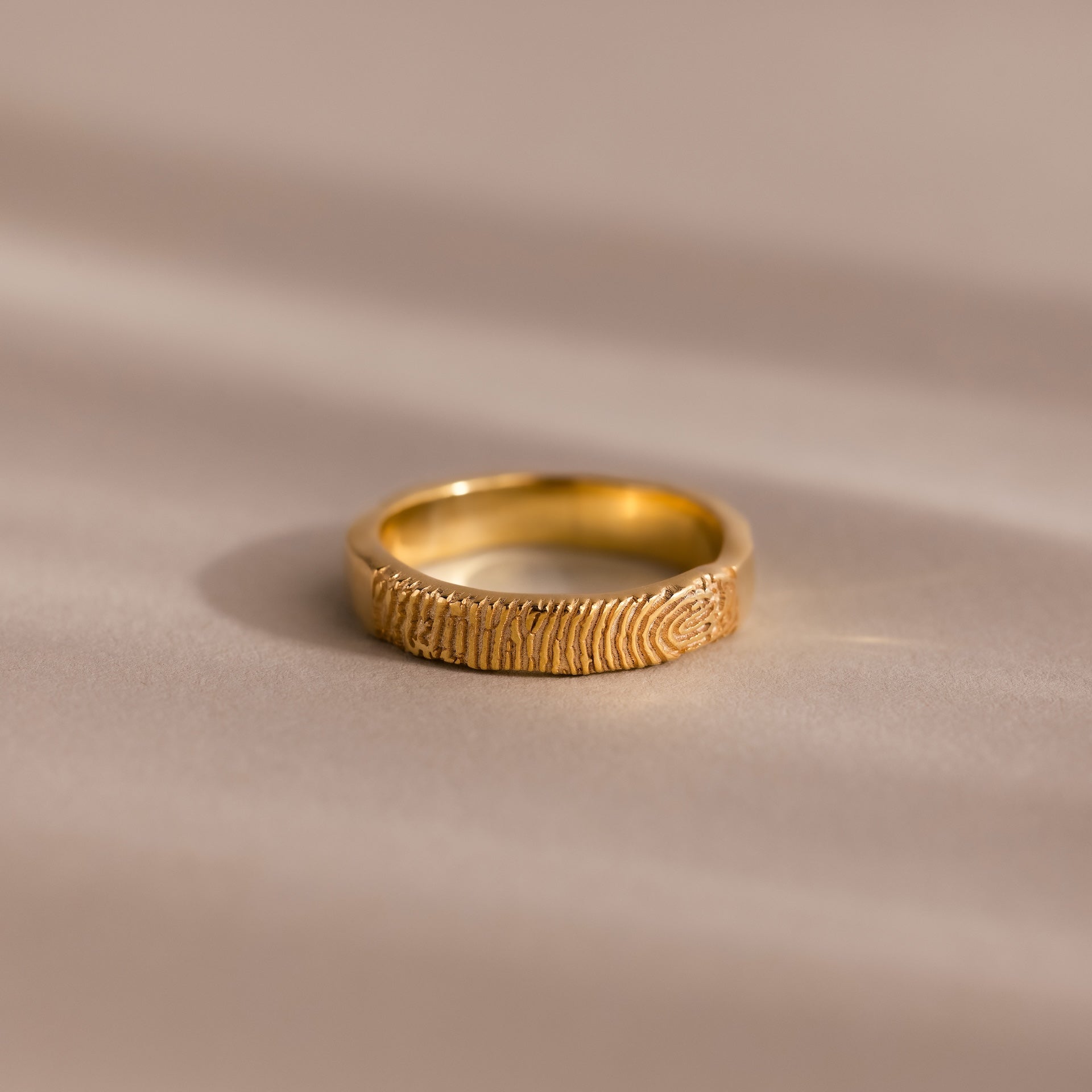 Organic Fingerprint Band