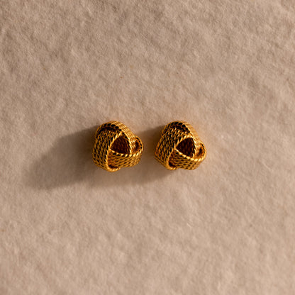 Rope Knot Studs