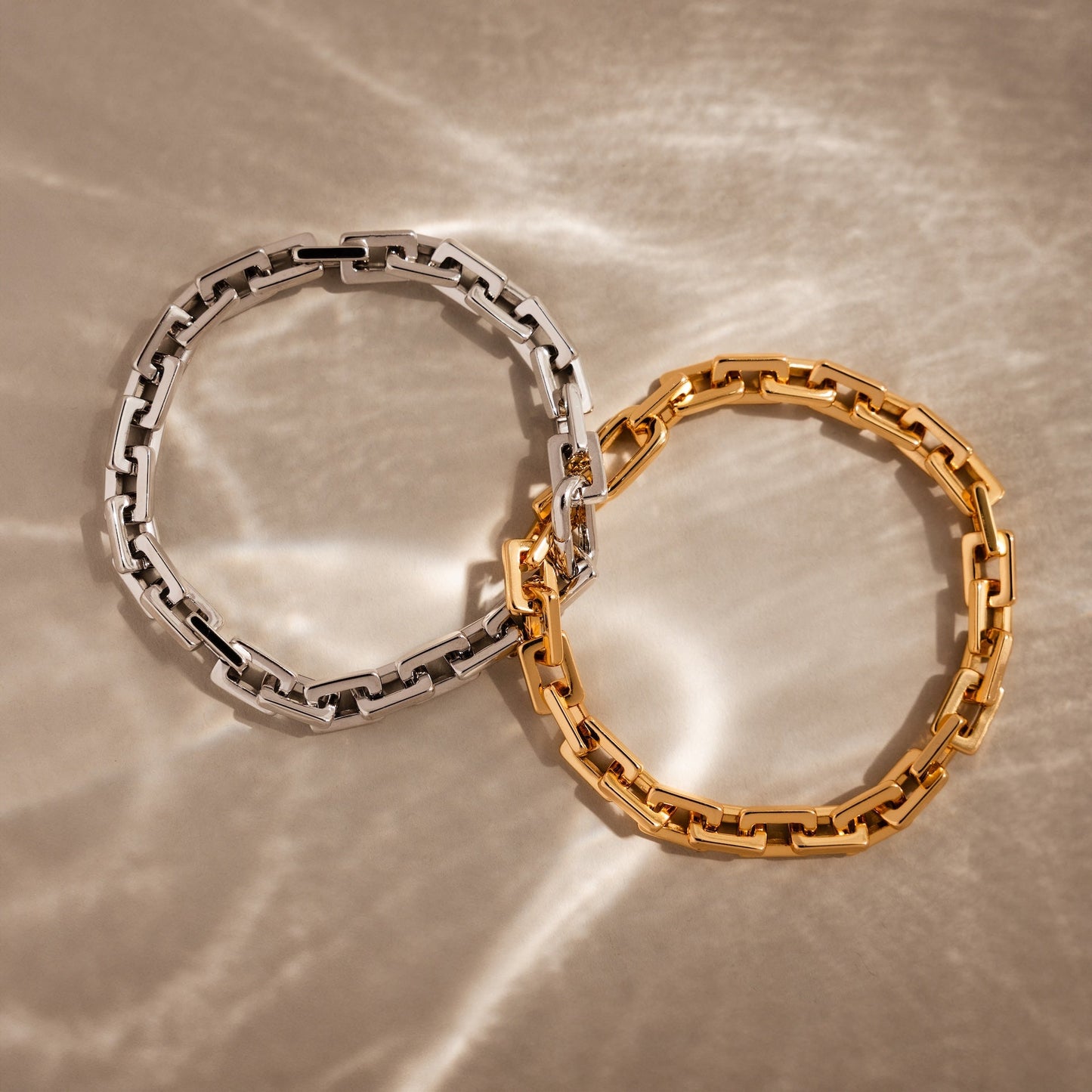 Eternal Link Bracelet