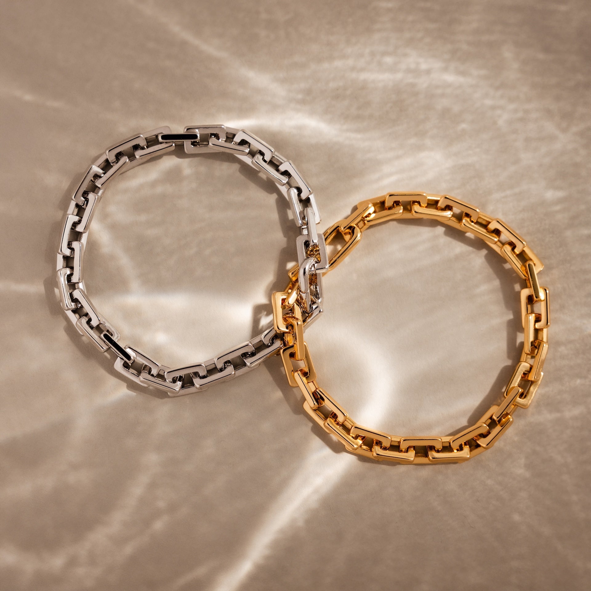Eternal Link Bracelet