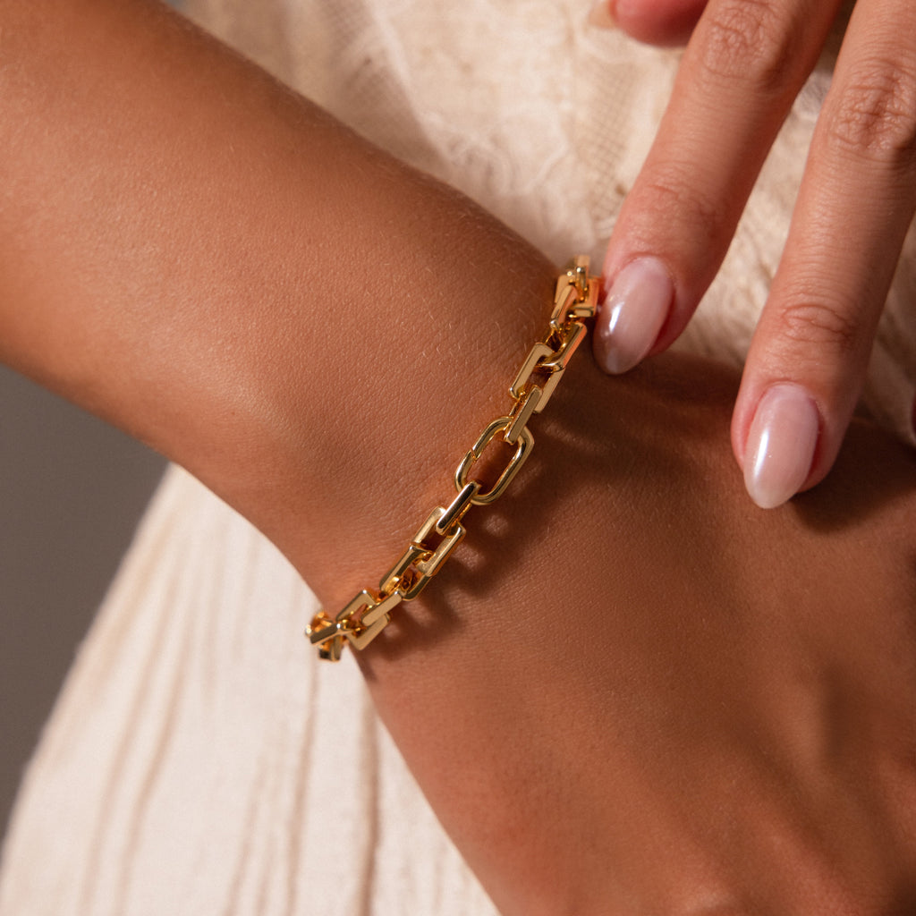 Eternal Link Bracelet