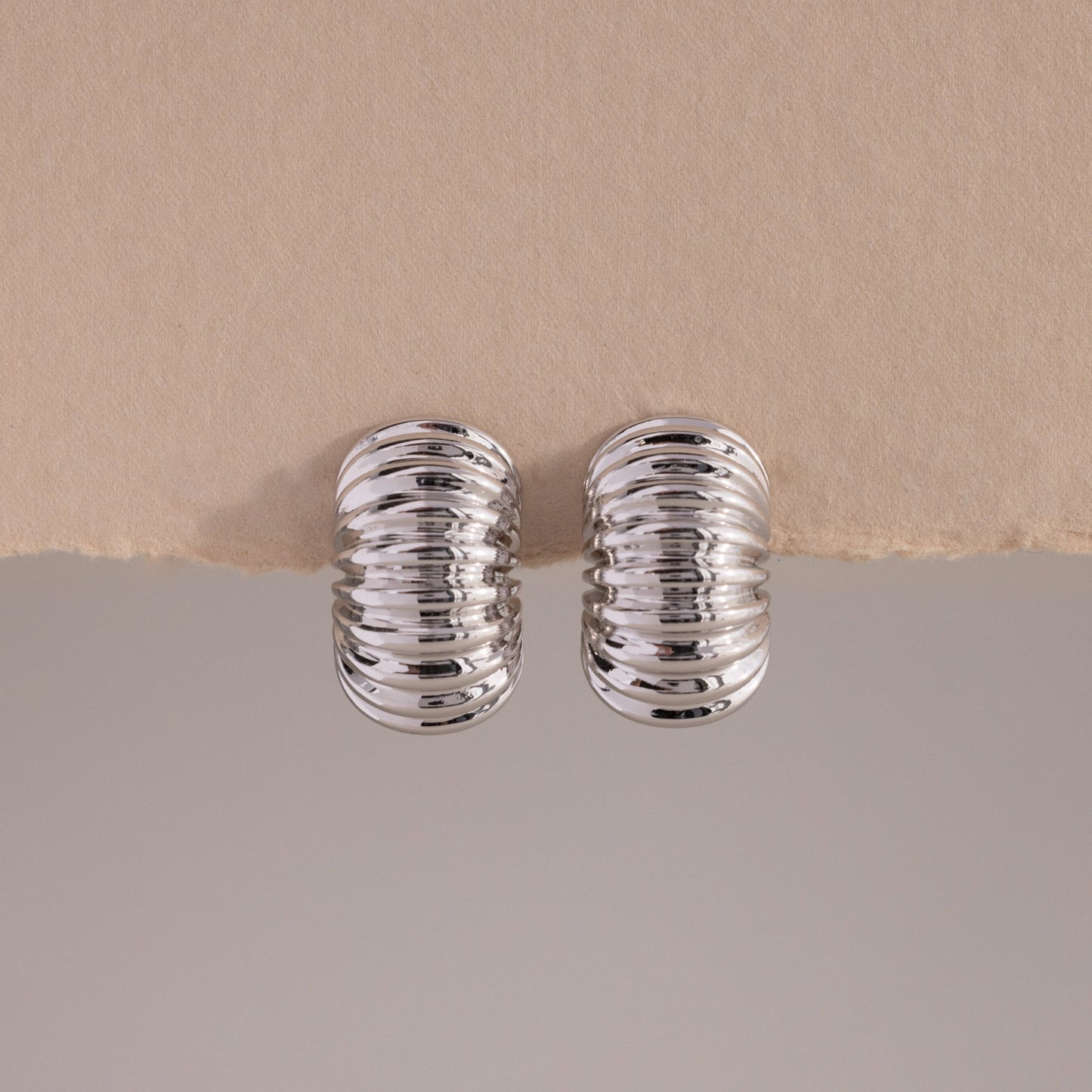 Chunky Ribbed Hoops